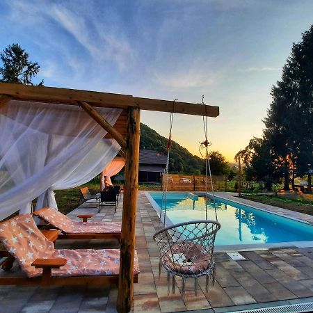 Vacation House Studenac Бихач Экстерьер фото
