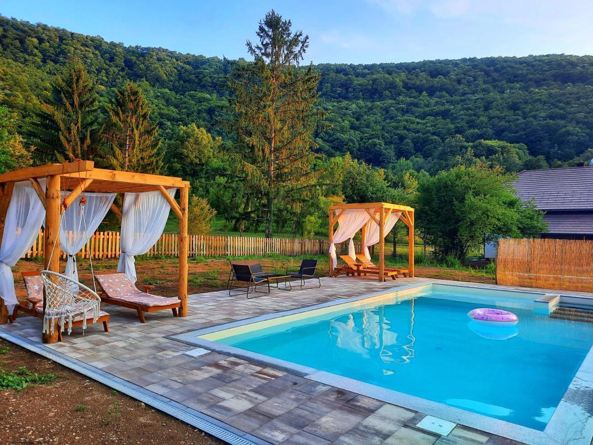 Vacation House Studenac Бихач Экстерьер фото